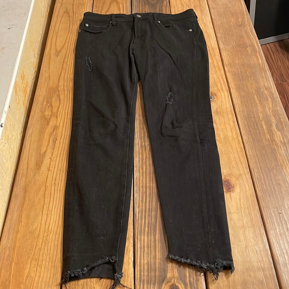 Leith Distress Jean
